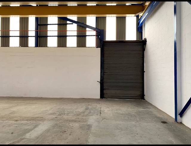 1,704M² FACTORY TO LET IN BEACONVALE